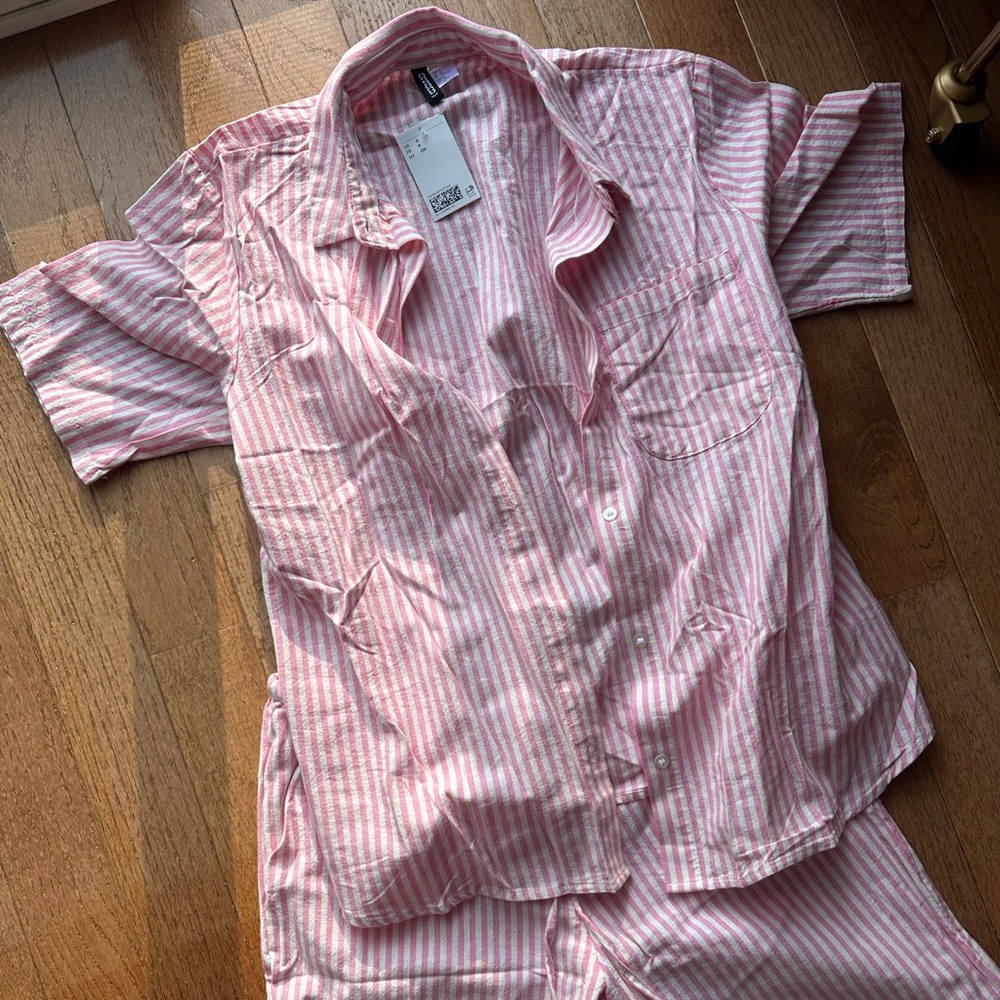 Brand New (NWT) H&M Linen Striped Set - pink & white - Picture 4 of 5